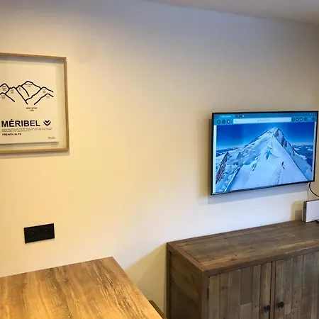 100% Renovated Duplex, Ideal For Families, Direct Access To The Slopes! דירה *